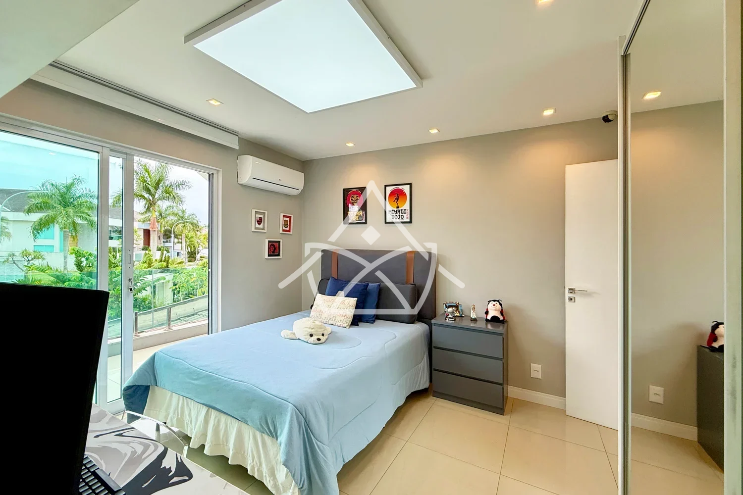 Casa com Piscina e Brinquedoteca na Barra da Tijuca