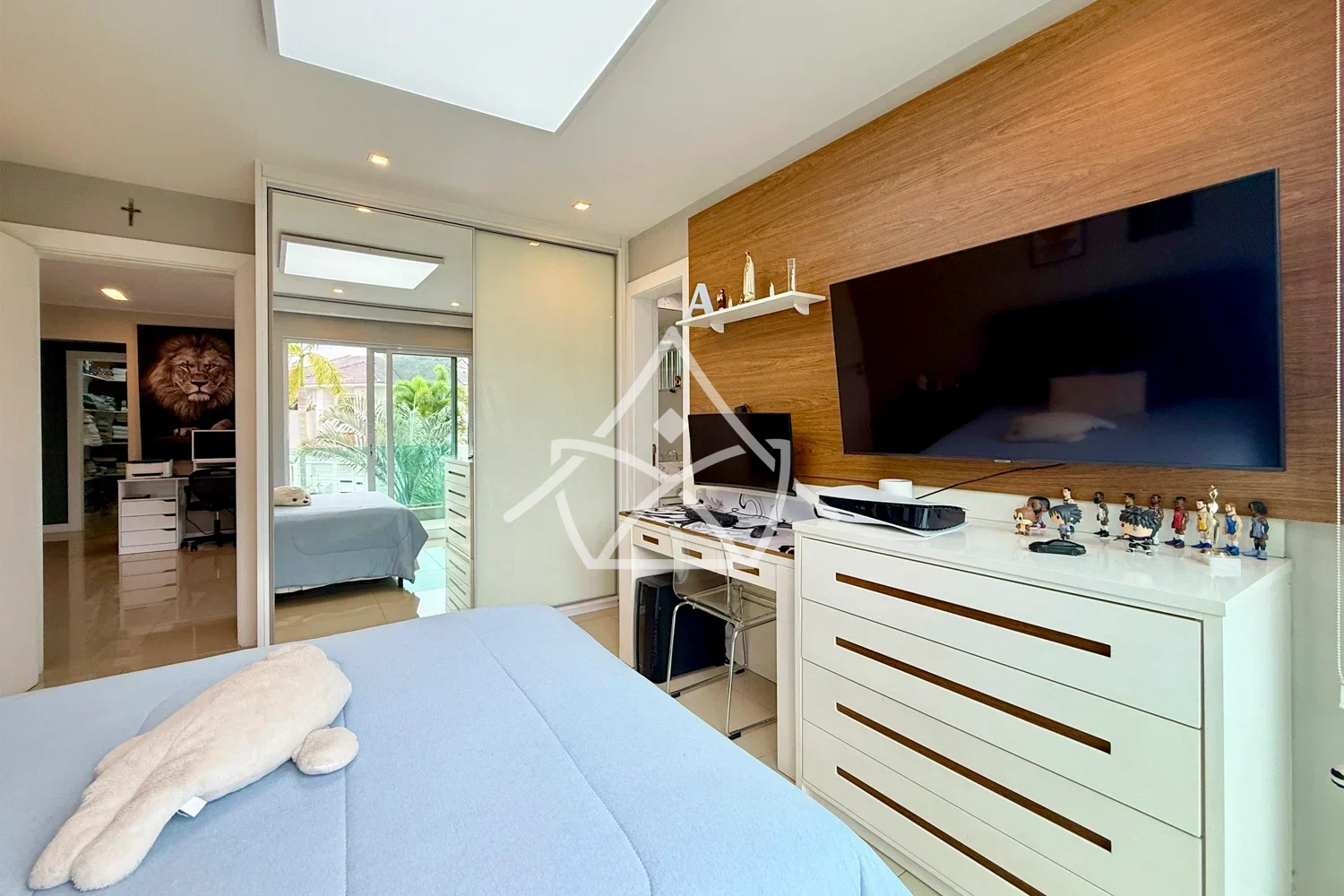 Casa com Piscina e Brinquedoteca na Barra da Tijuca