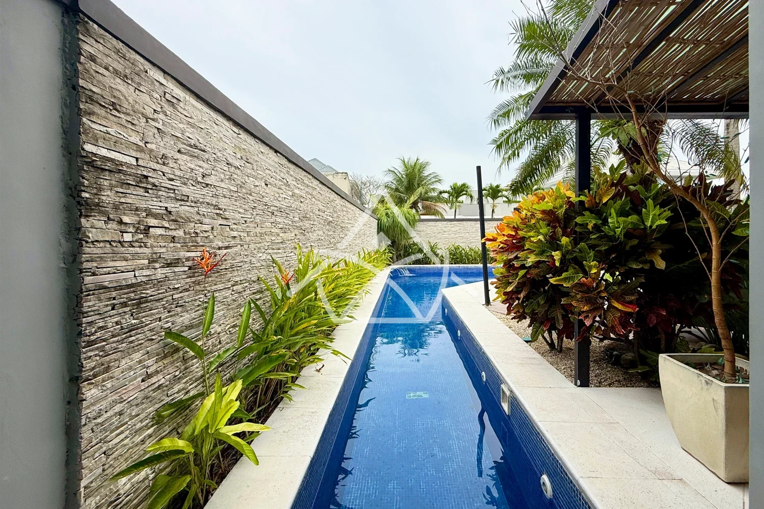 Casa com Piscina e Brinquedoteca na Barra da Tijuca