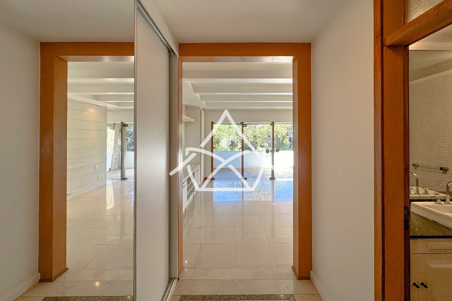 Casa com Elevador no Nova Ipanema na Barra da Tijuca