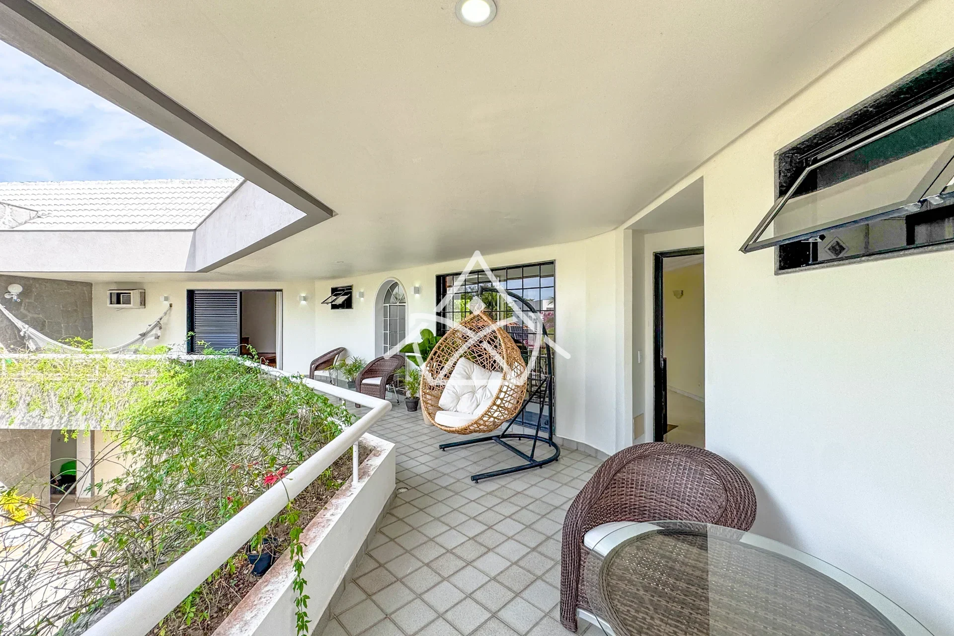 Casa com Campo de Futebol na Barra da Tijuca