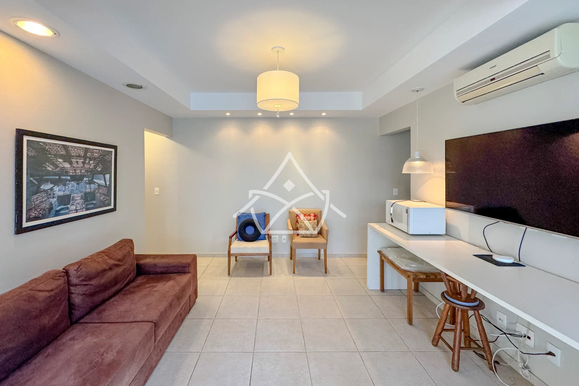 Casa com Energia Solar e Edícula na Barra da Tijuca