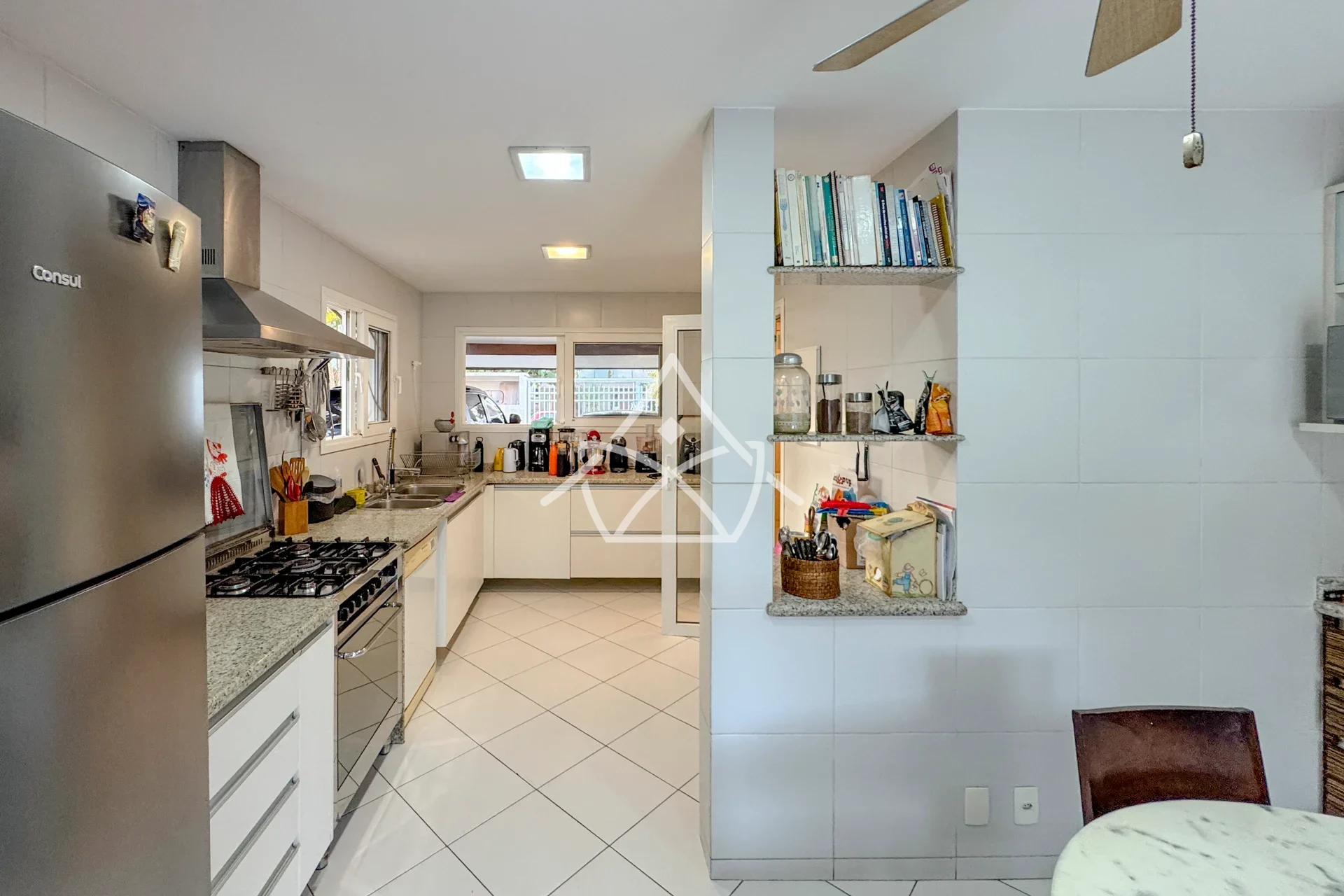 Casa com Energia Solar e Edícula na Barra da Tijuca