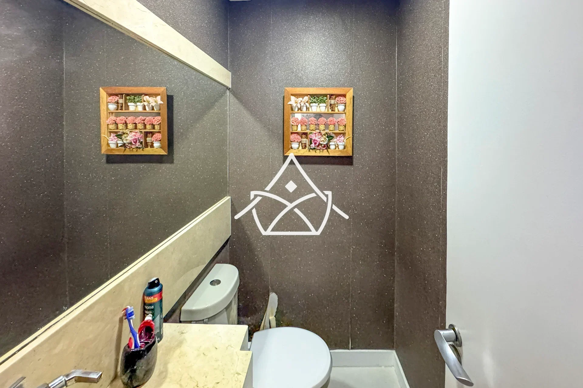 Casa com 18 Placas Instaladas na Barra da Tijuca