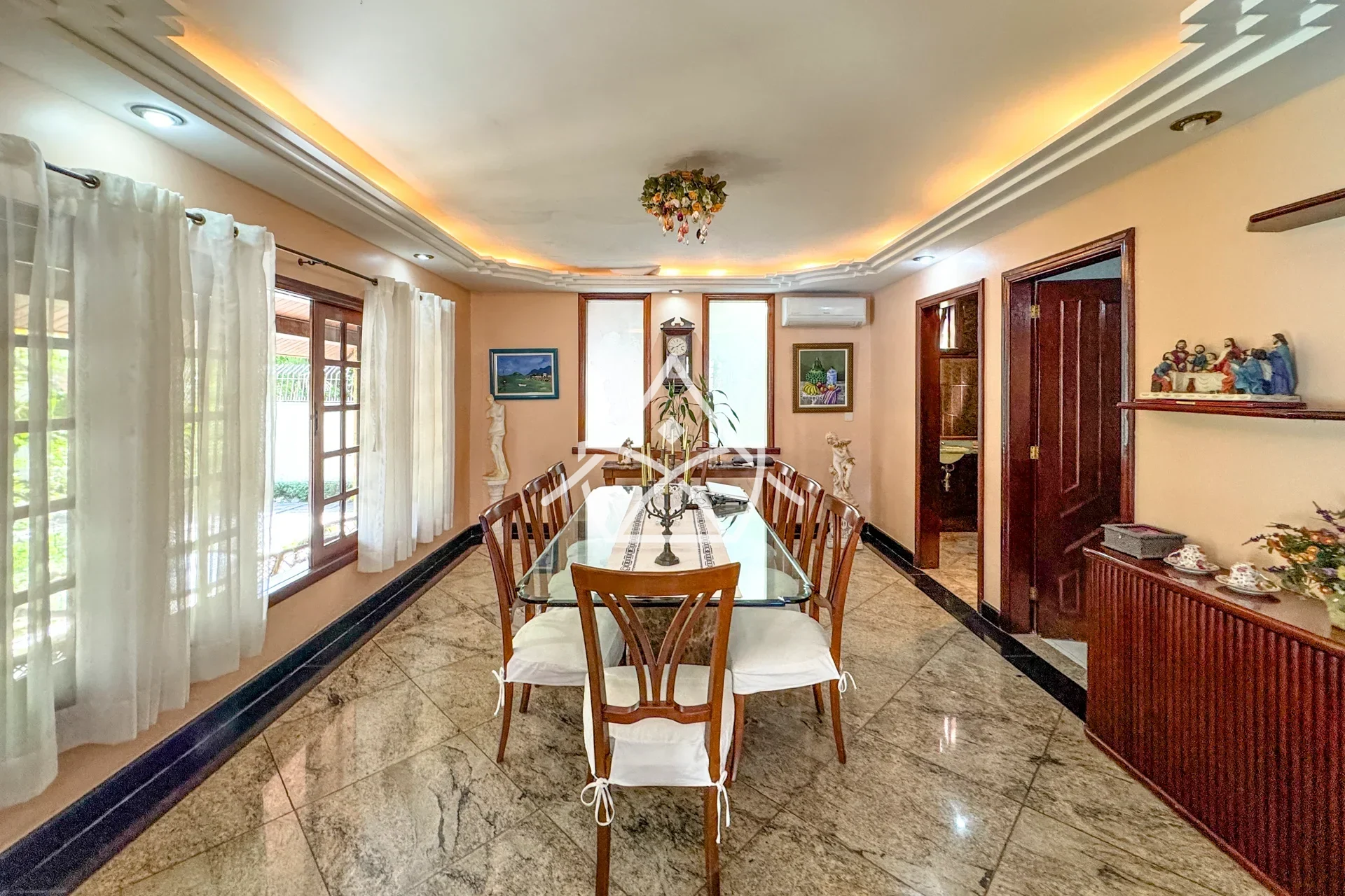 Casa Triplex Espaçosa na Barra da Tijuca