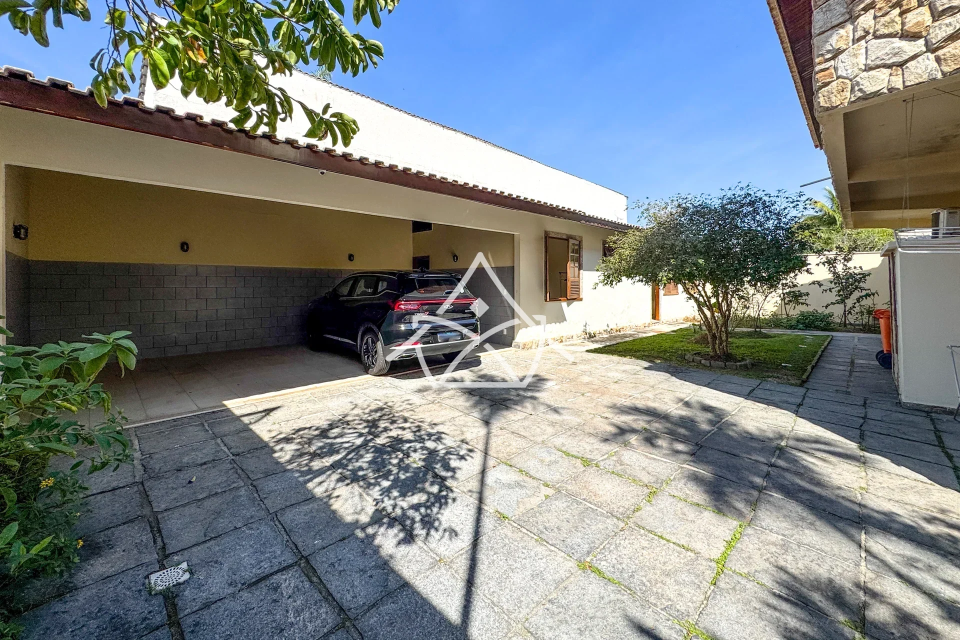 Casa Triplex Espaçosa na Barra da Tijuca
