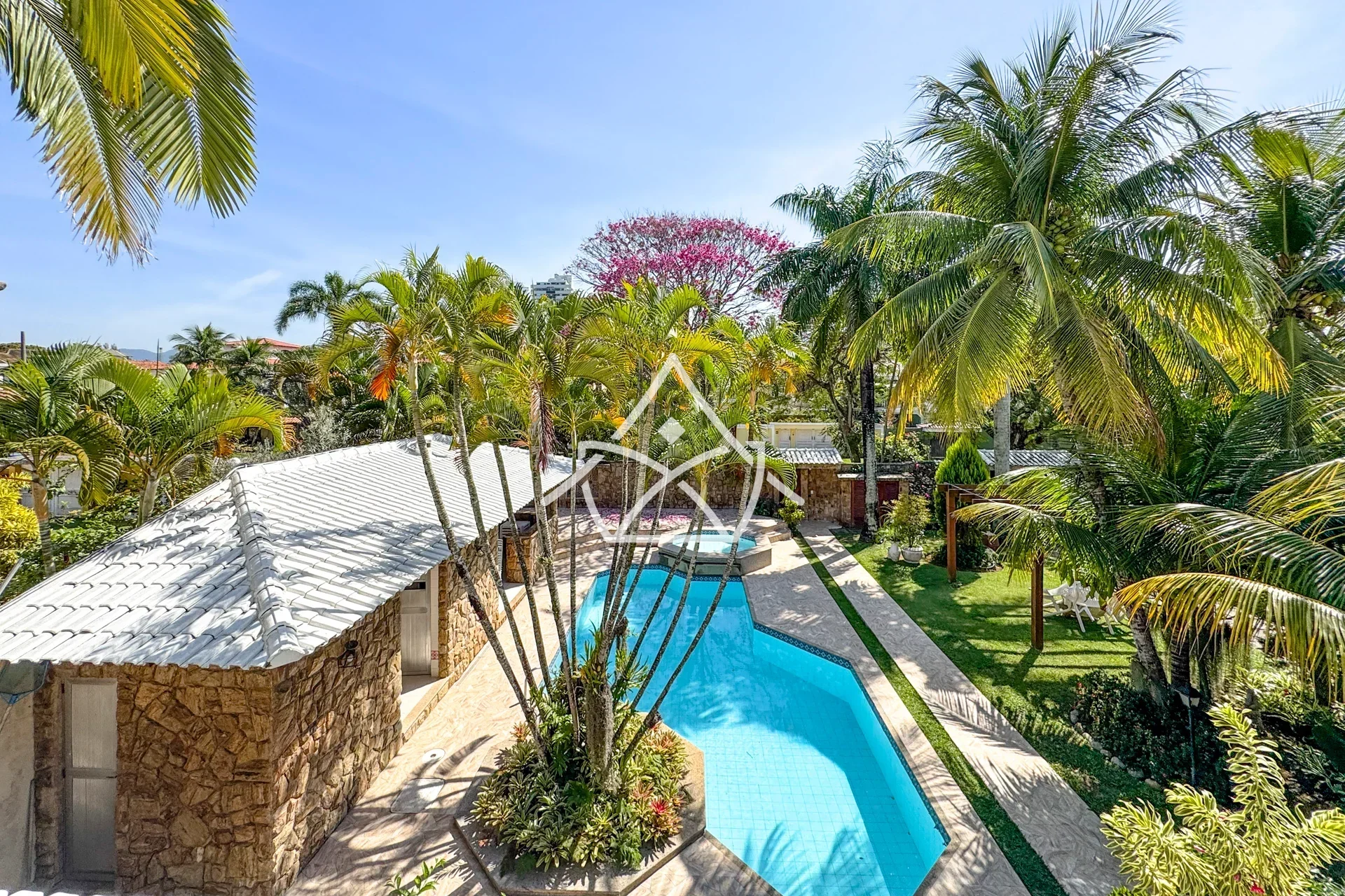Casa Triplex Espaçosa na Barra da Tijuca