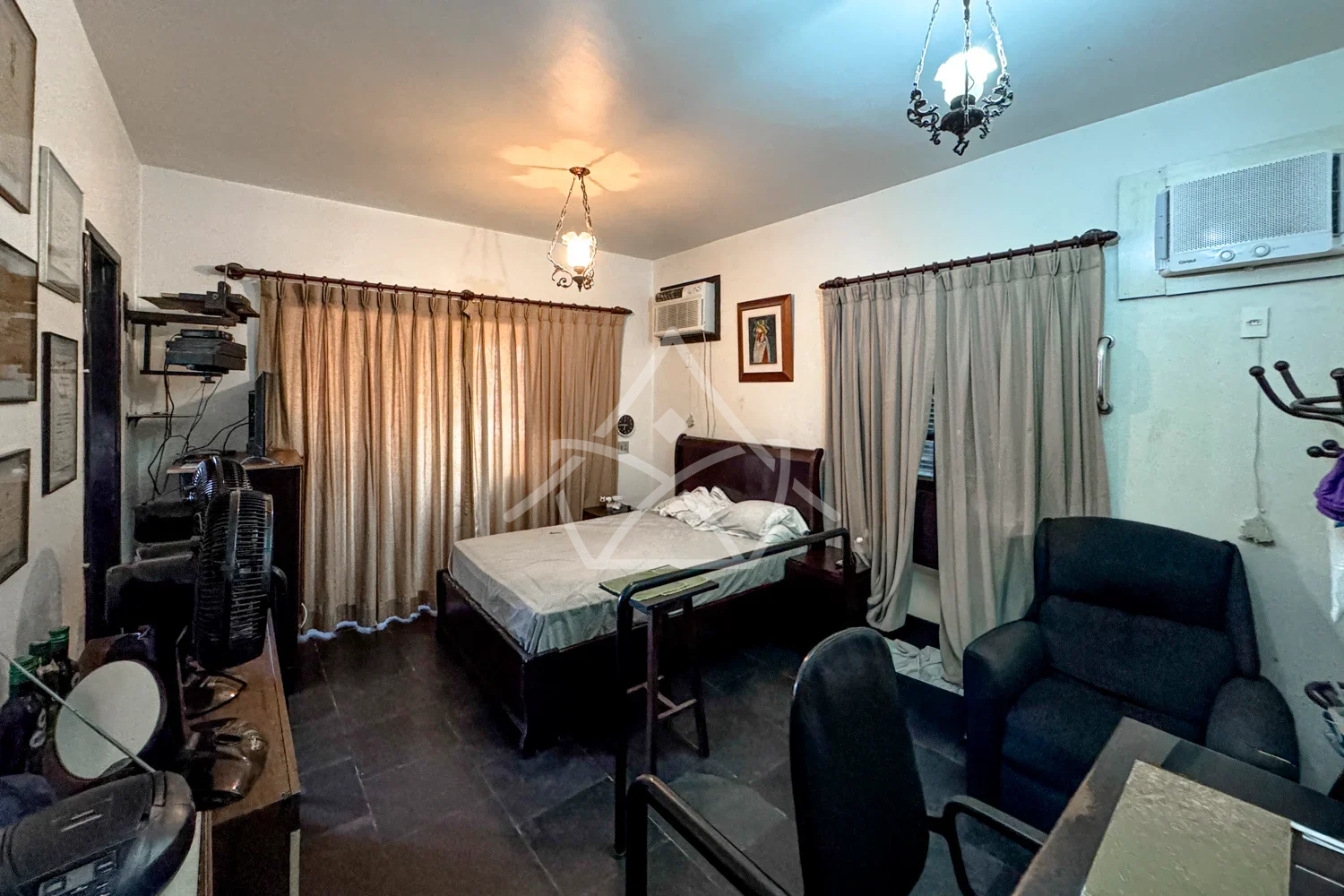 Casa com Quadra de Tênis na Barra da Tijuca