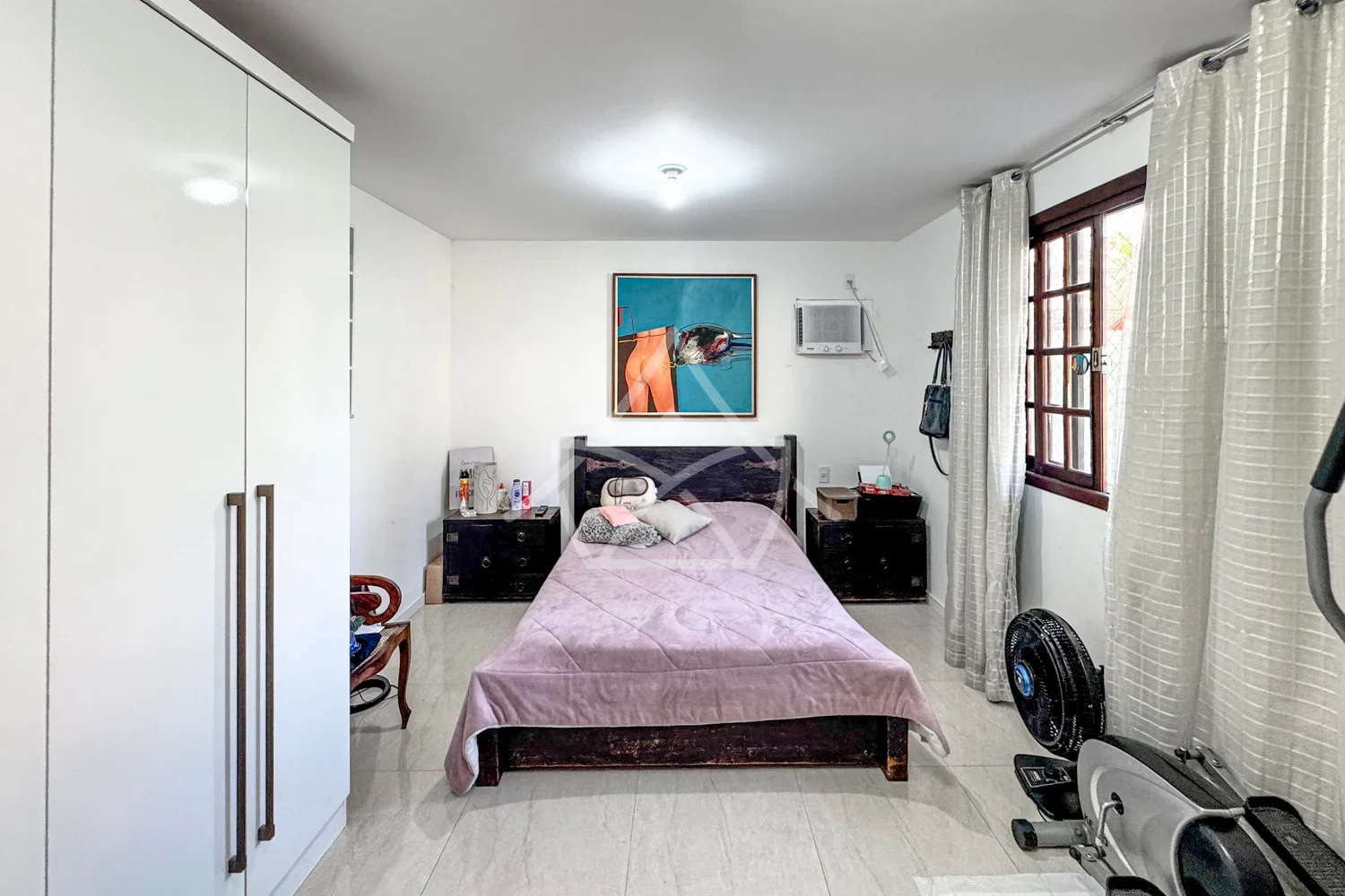 Casa com Quadra de Tênis na Barra da Tijuca