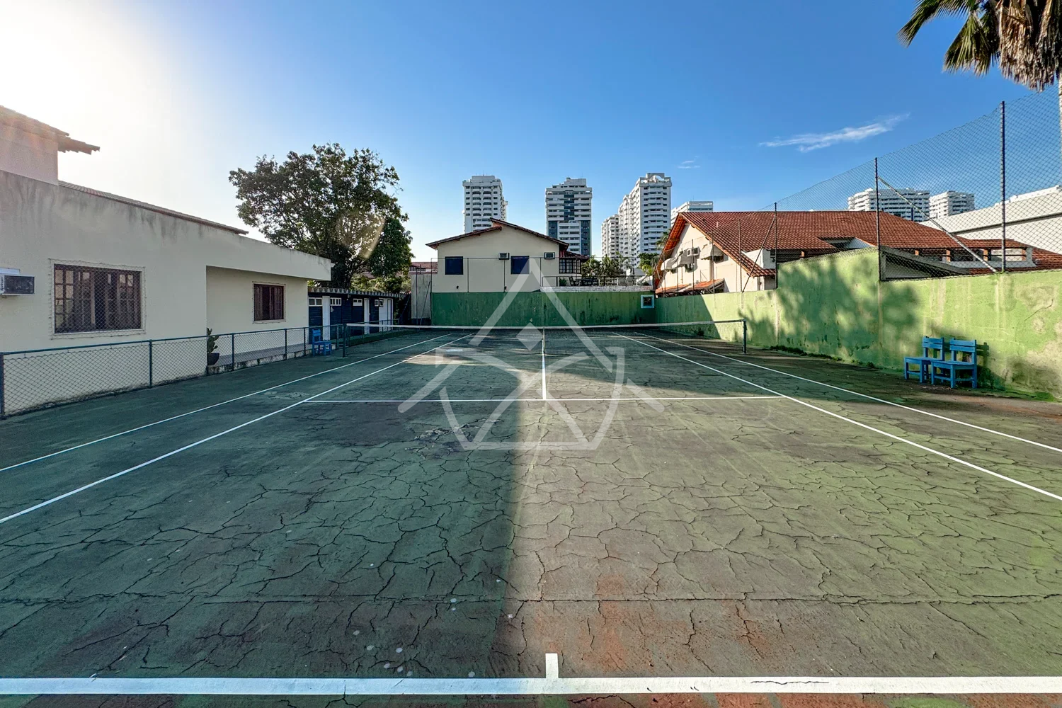 Casa com Quadra de Tênis na Barra da Tijuca