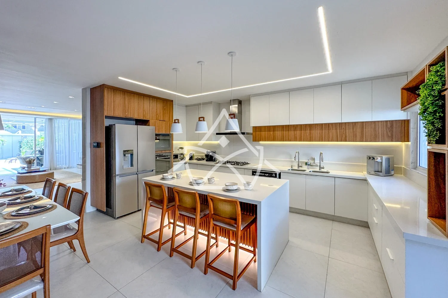 Casa com Cinema e Energia Solar na Barra da Tijuca