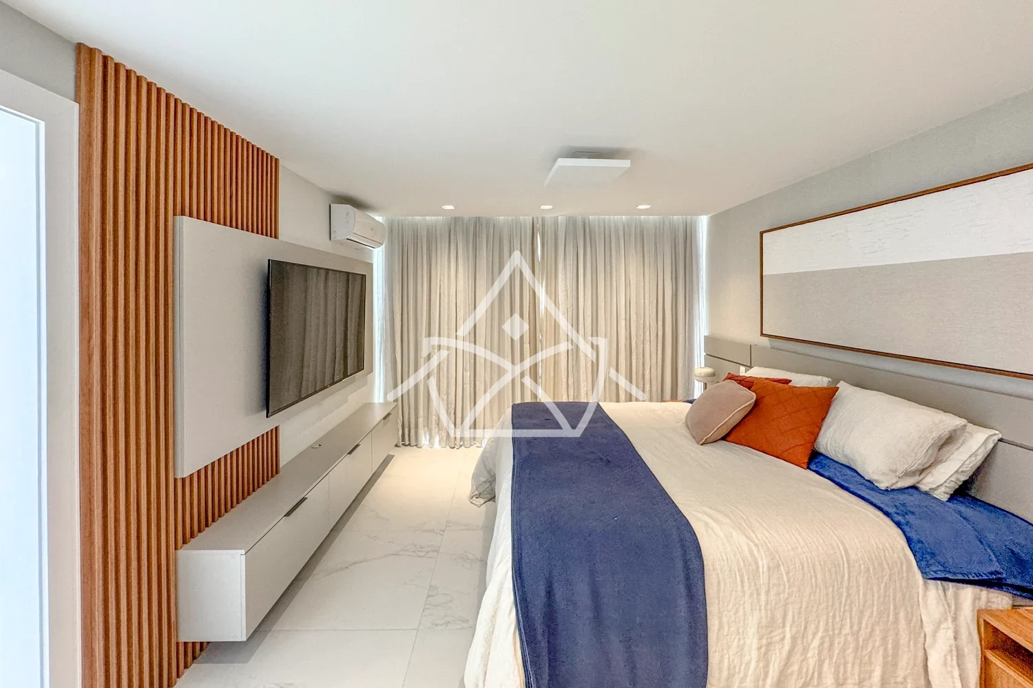 Casa com Cinema e Energia Solar na Barra da Tijuca