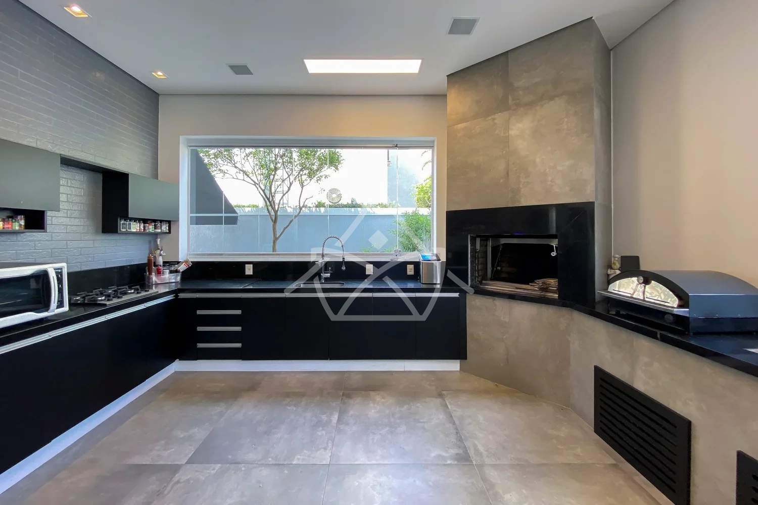 Casa Duplex Contemporânea no Recreio dos Bandeirantes
