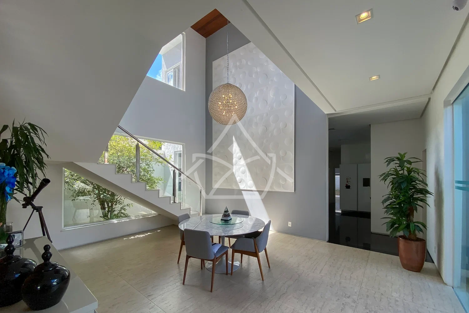 Casa Duplex Contemporânea no Recreio dos Bandeirantes