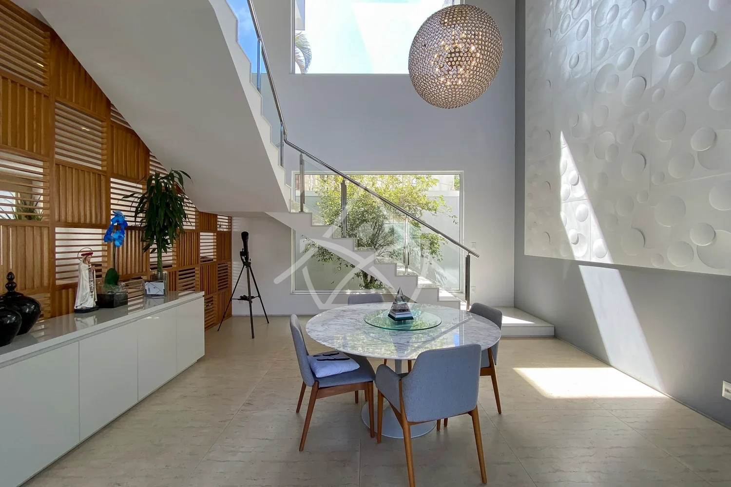 Casa Duplex Contemporânea no Recreio dos Bandeirantes