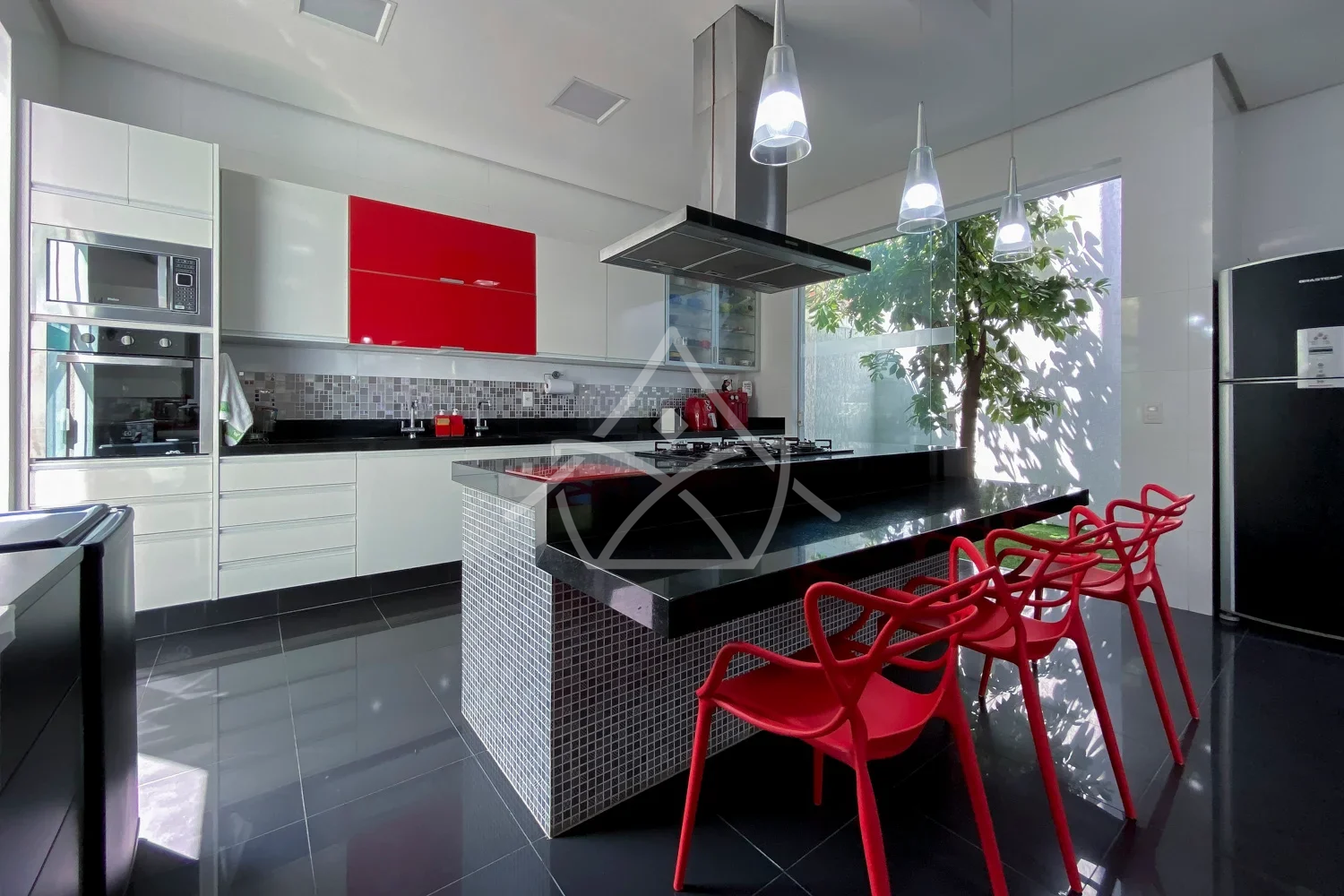 Casa Duplex Contemporânea no Recreio dos Bandeirantes