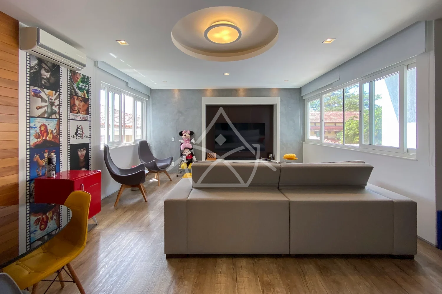 Casa Duplex Contemporânea no Recreio dos Bandeirantes