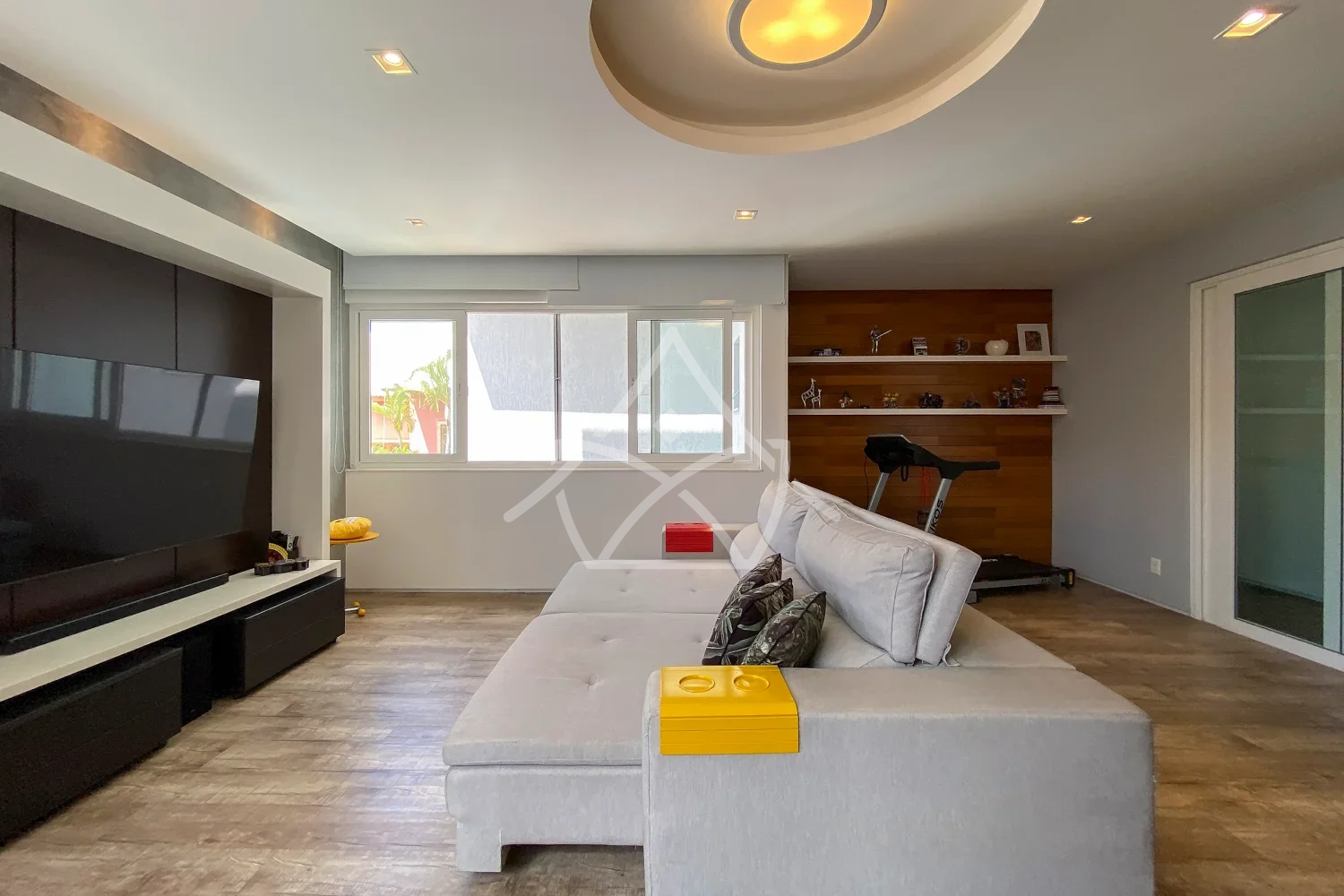 Casa Duplex Contemporânea no Recreio dos Bandeirantes