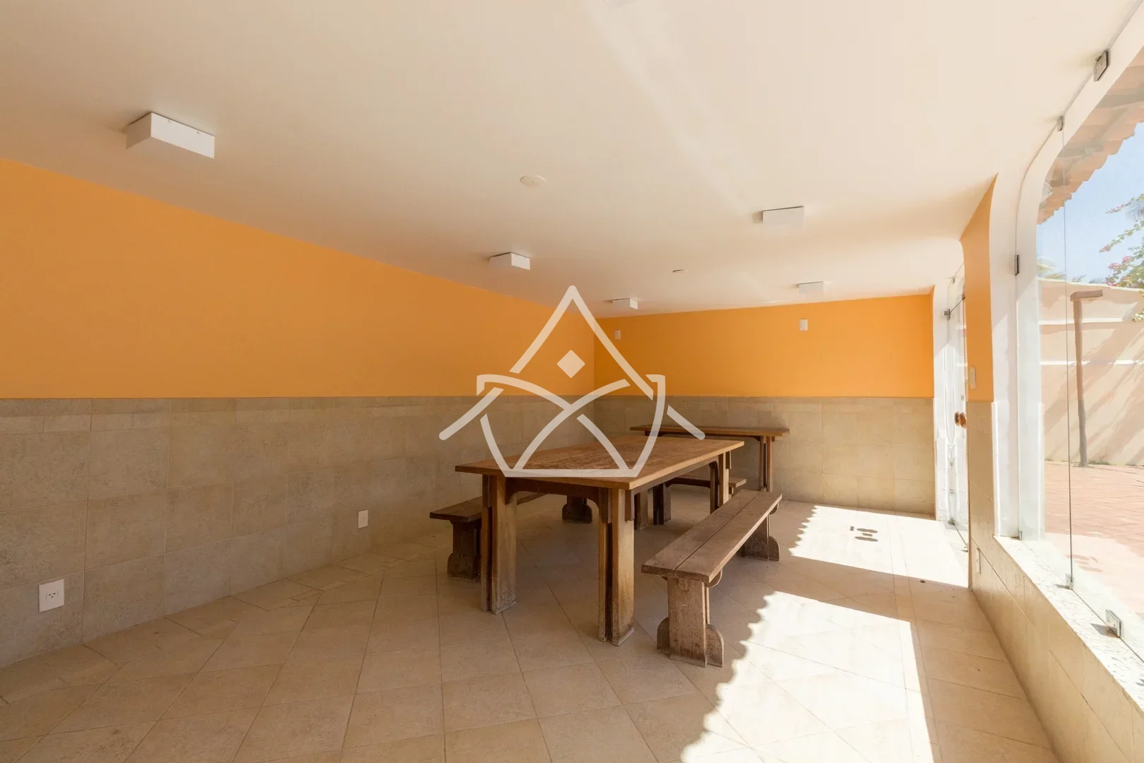 Casa Duplex com Subsolo na Barra da Tijuca