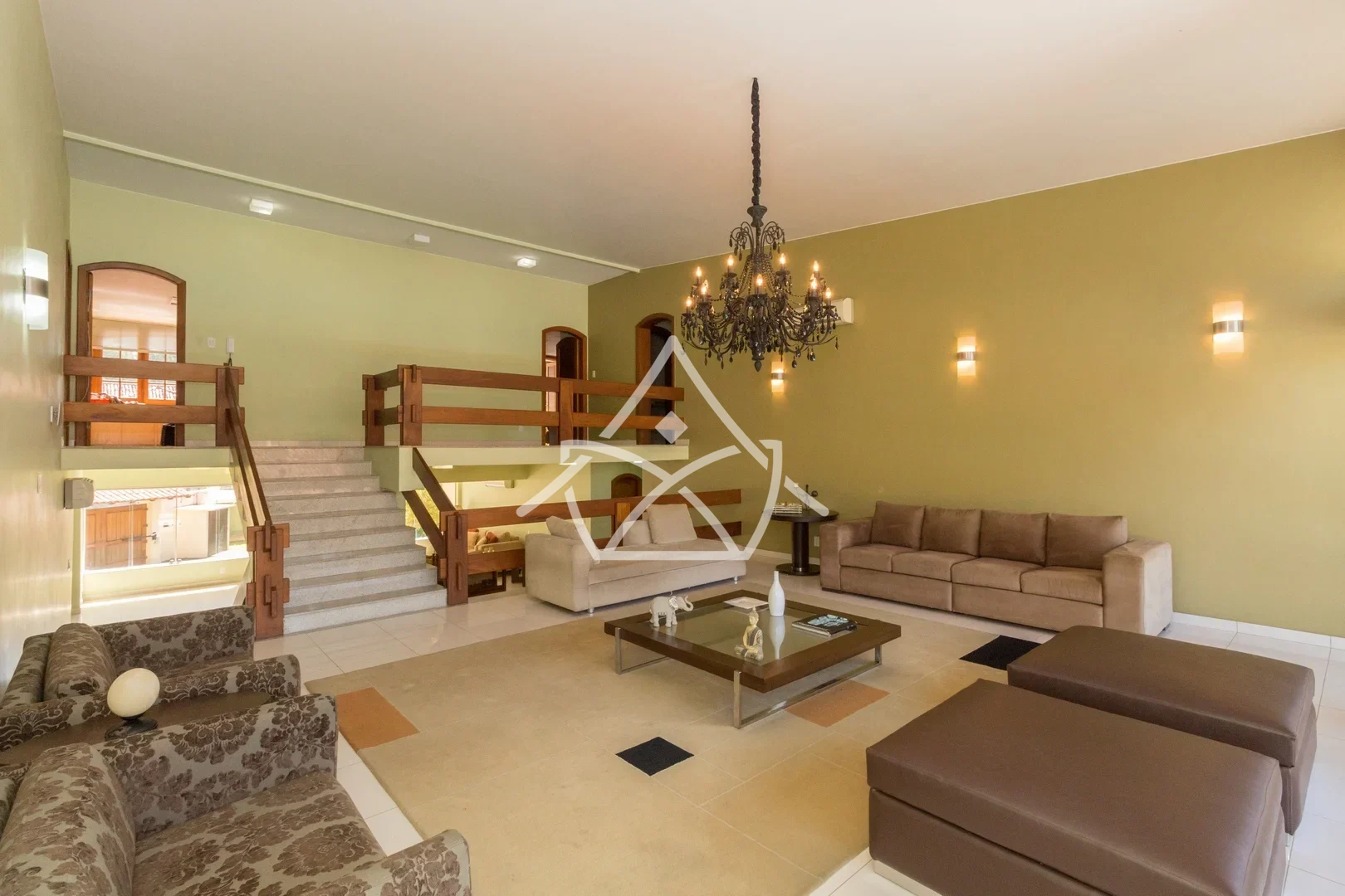 Casa Duplex com Subsolo na Barra da Tijuca