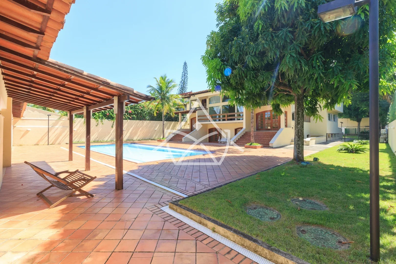 Casa Duplex com Subsolo na Barra da Tijuca