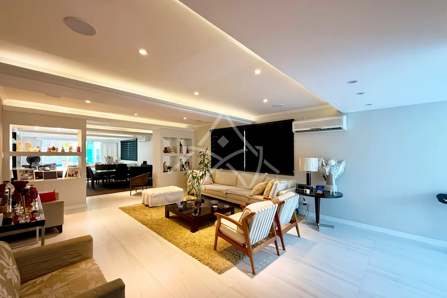 Casa Triplex com Sala de Jogos na Barra da Tijuca