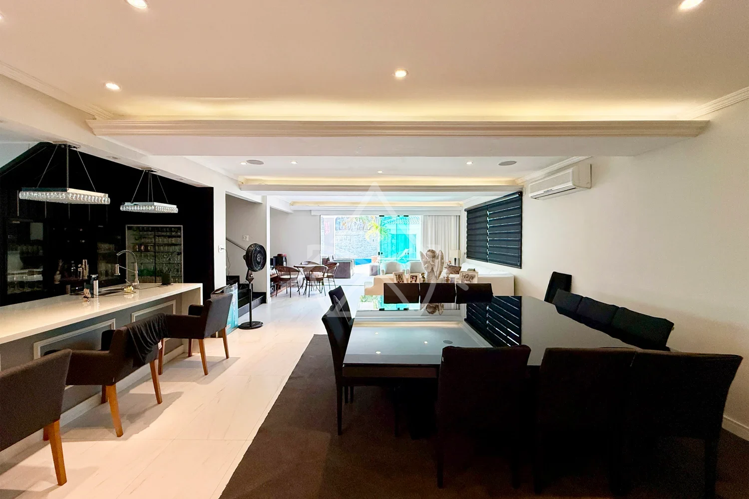 Casa Triplex com Sala de Jogos na Barra da Tijuca