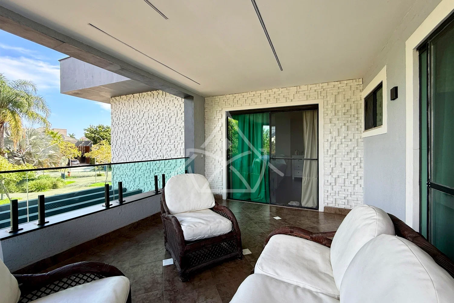 Casa Triplex com Sala de Jogos na Barra da Tijuca