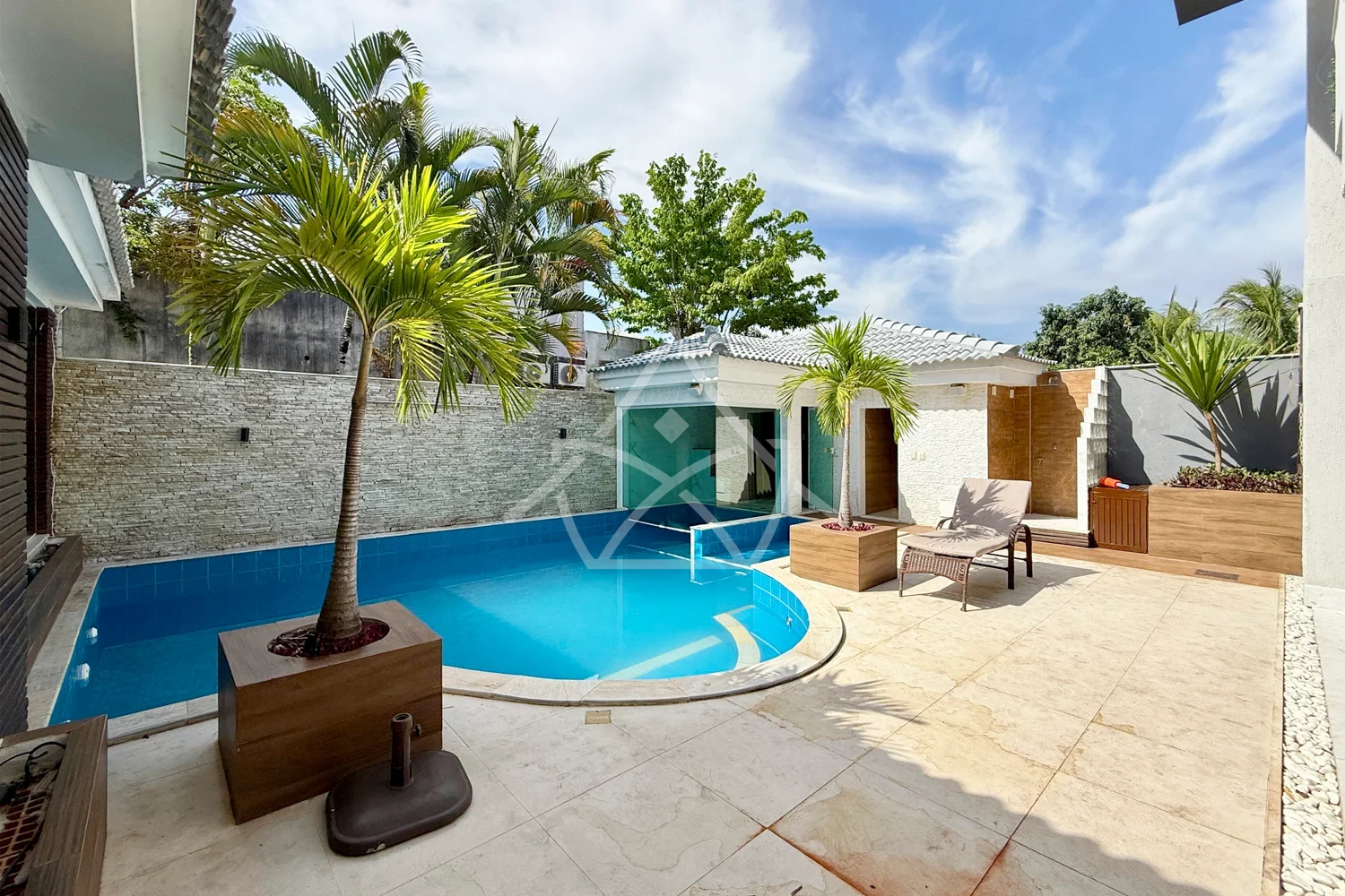 Casa Triplex com Sala de Jogos na Barra da Tijuca