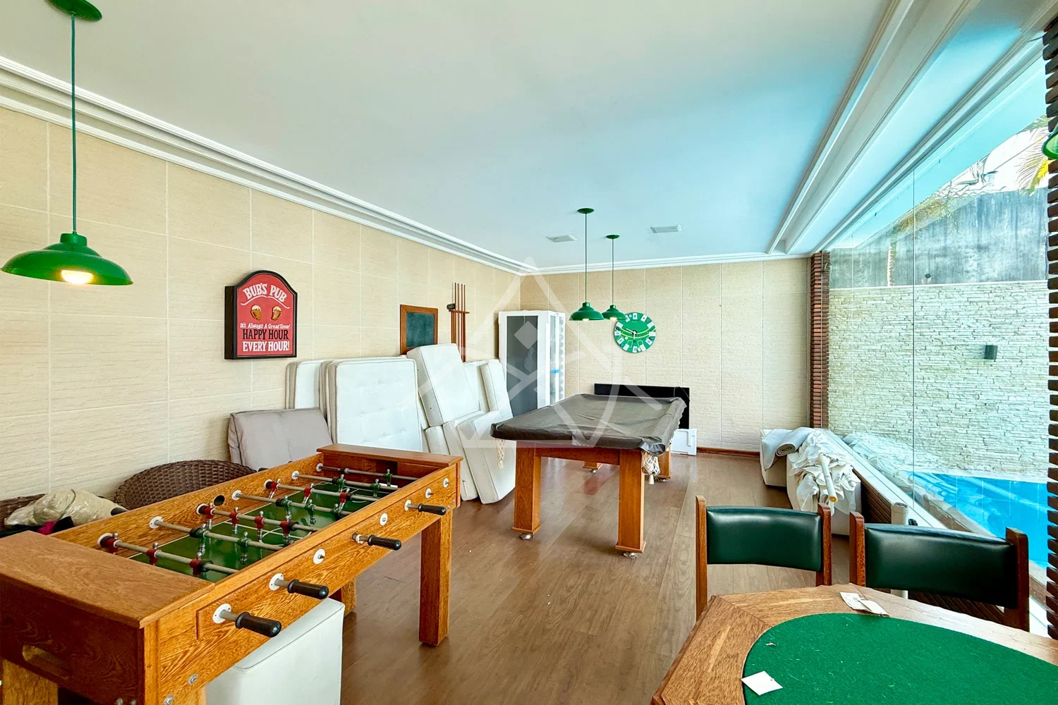 Casa Triplex com Sala de Jogos na Barra da Tijuca