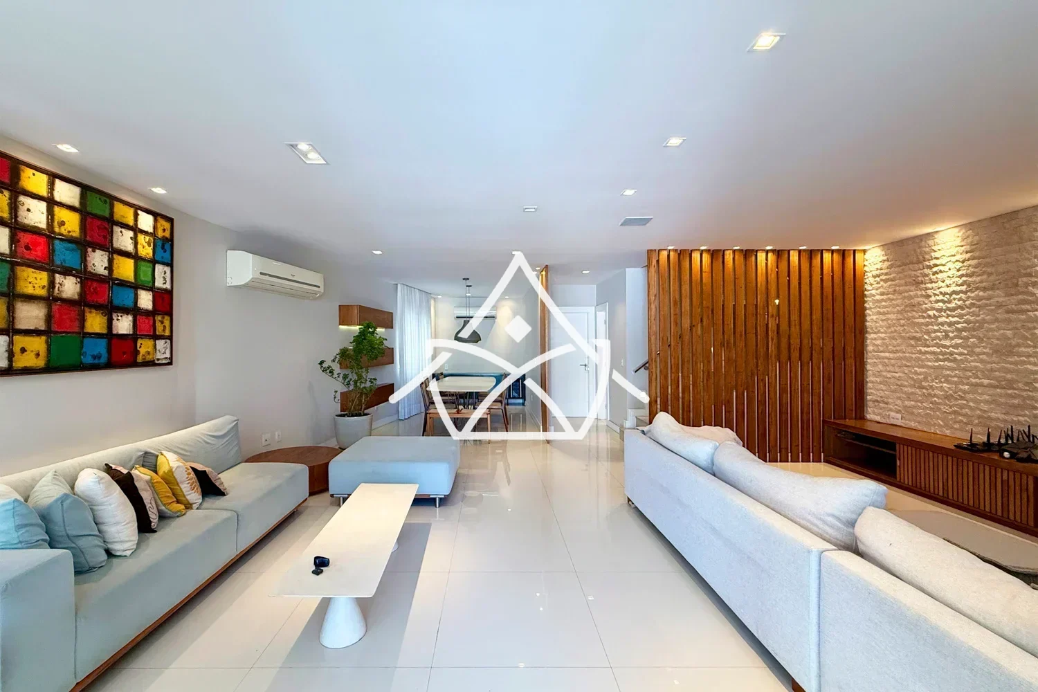 Casa à venda no condomínio Rio Mar, na Barra da Tijuca