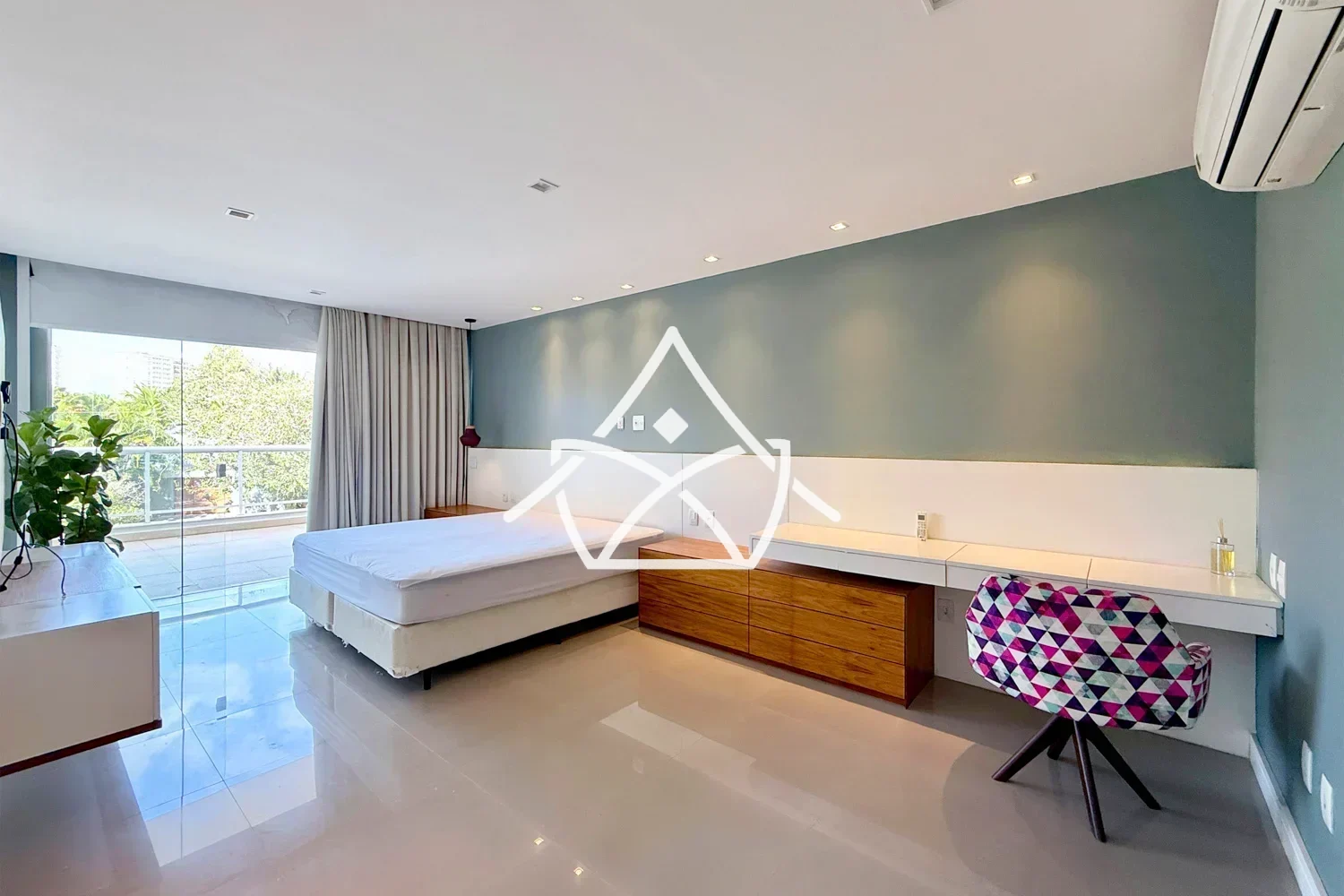 Casa à venda no condomínio Rio Mar, na Barra da Tijuca