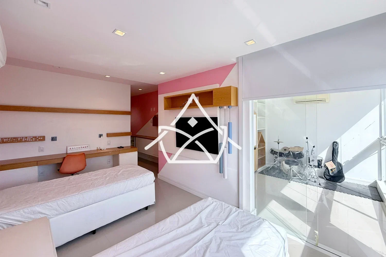 Casa à venda no condomínio Rio Mar, na Barra da Tijuca
