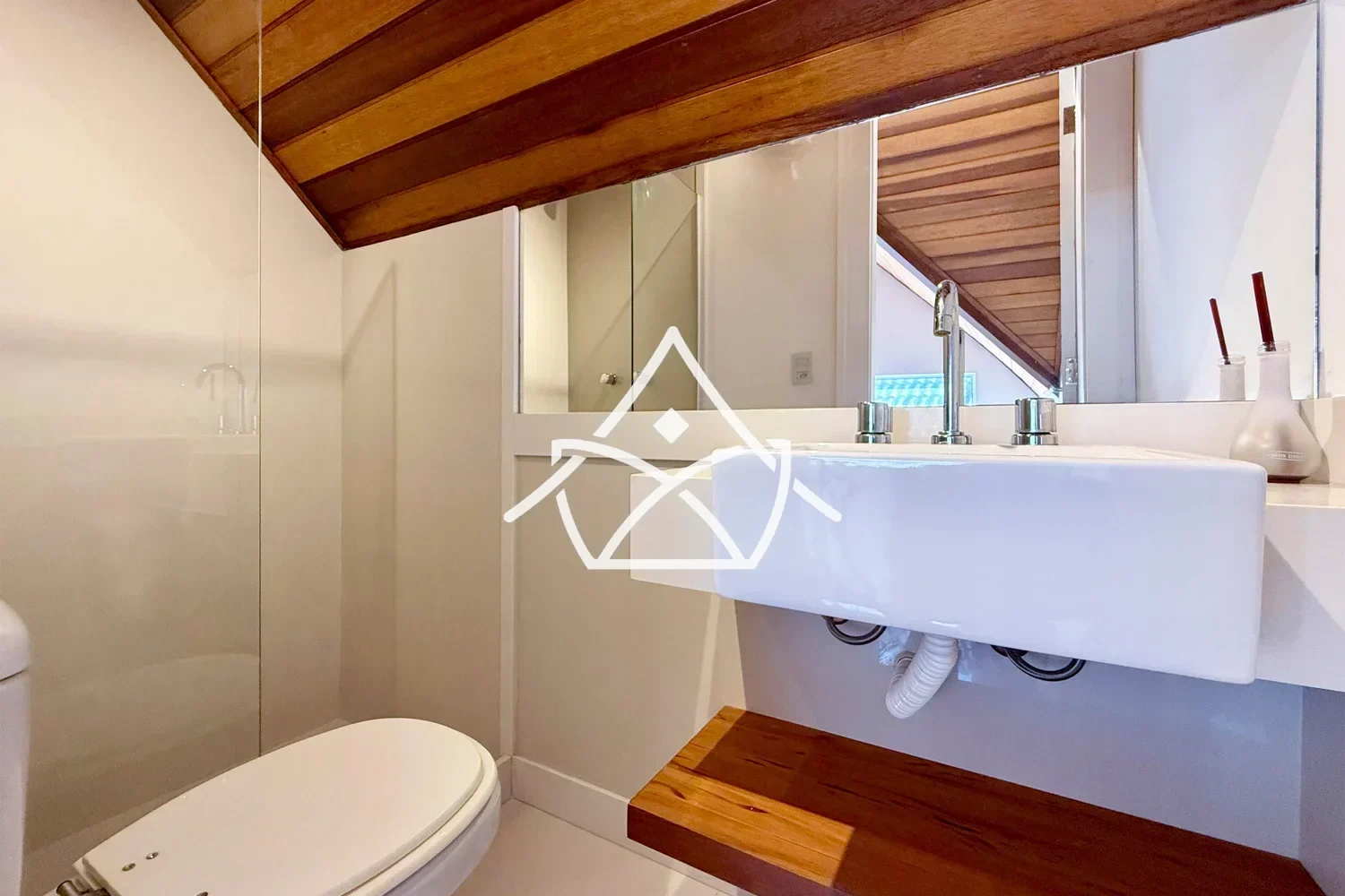 Casa à venda no condomínio Rio Mar, na Barra da Tijuca