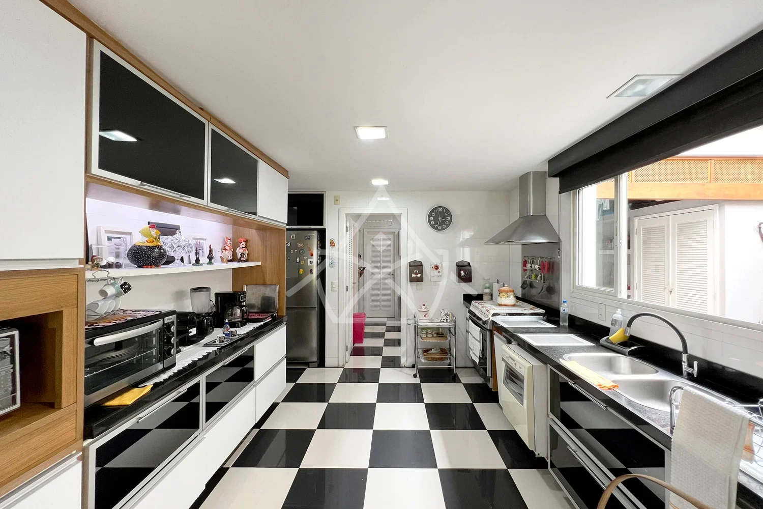 Casa Duplex com Amplo Quintal na Barra da Tijuca