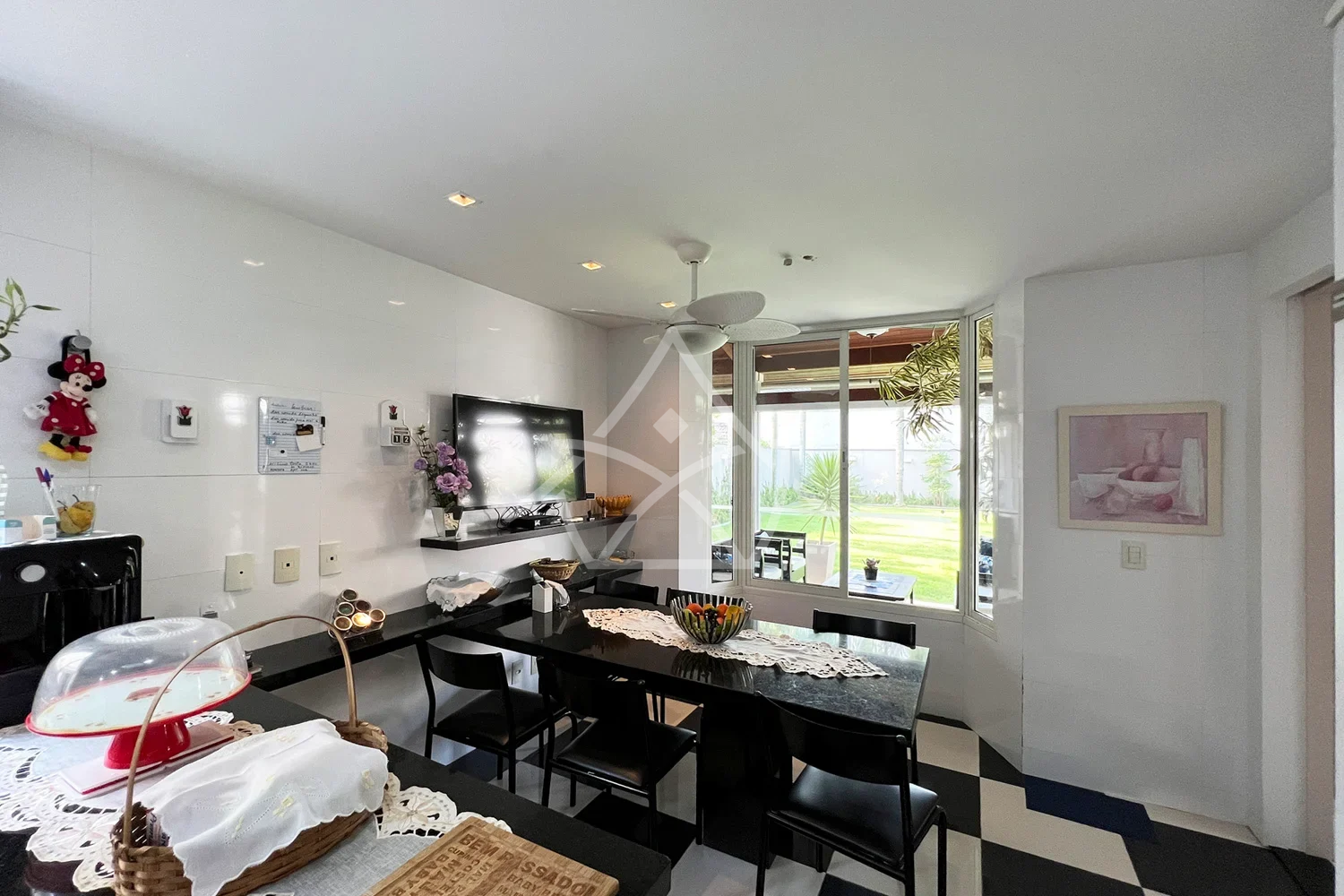 Casa Duplex com Amplo Quintal na Barra da Tijuca