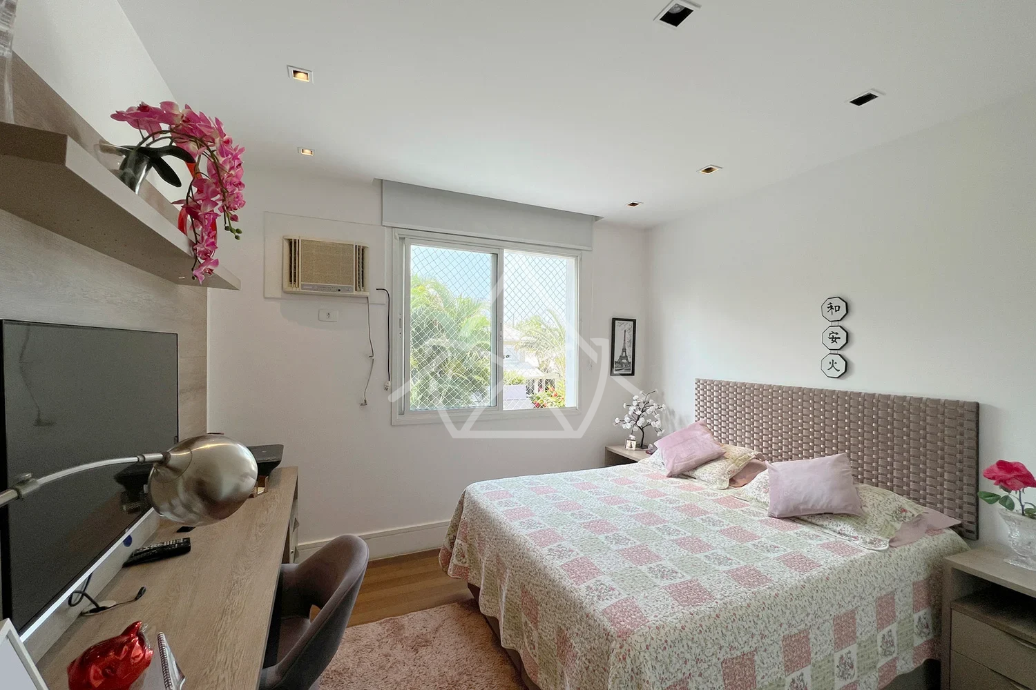 Casa Duplex com Amplo Quintal na Barra da Tijuca