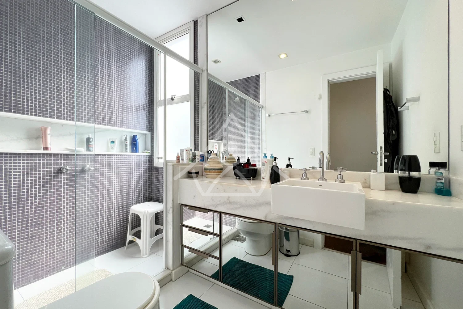 Casa Duplex com Amplo Quintal na Barra da Tijuca