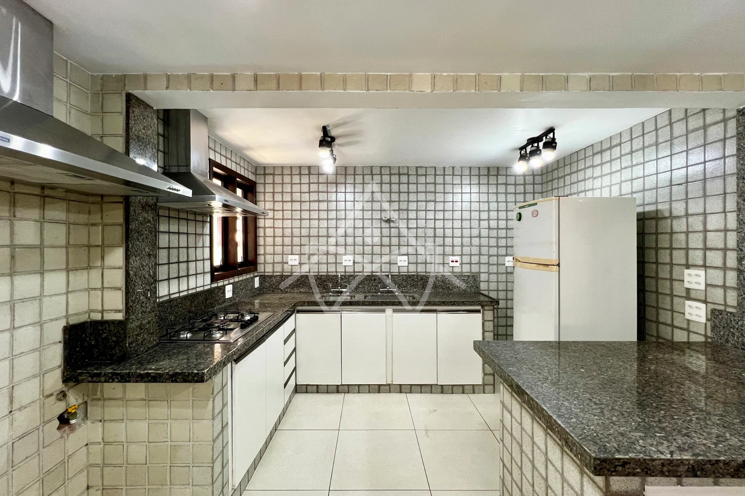 Casa Triplex com 6 Suítes na Barra da Tijuca