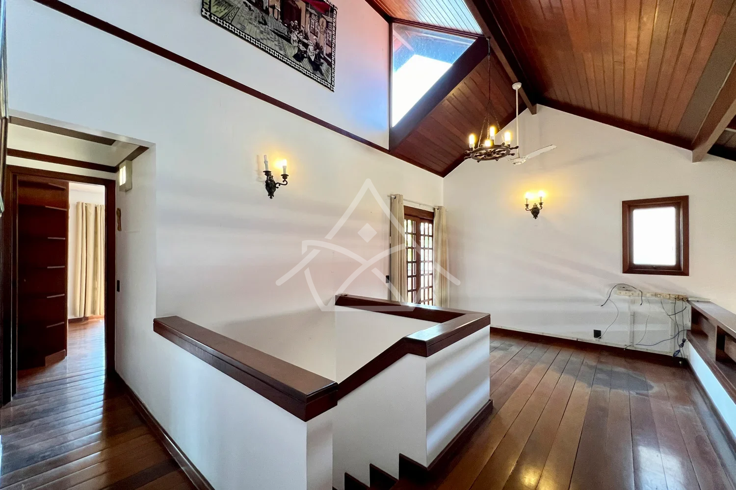 Casa Triplex com 6 Suítes na Barra da Tijuca