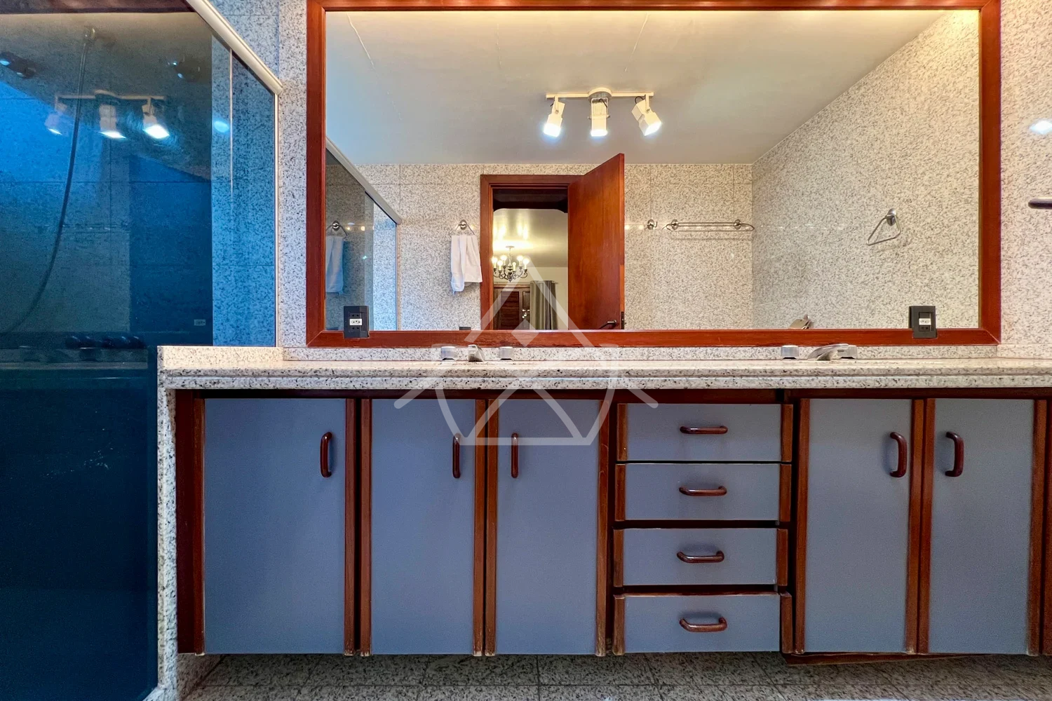 Casa Triplex com 6 Suítes na Barra da Tijuca