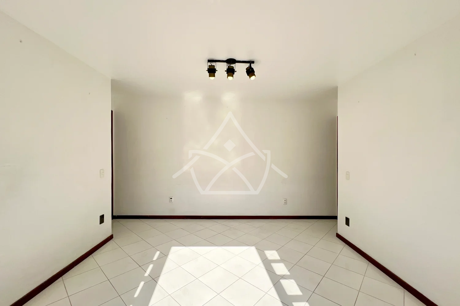 Casa Triplex com 6 Suítes na Barra da Tijuca