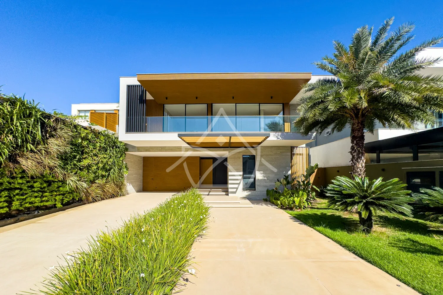 Casa de 3 Andares com Elevador na Barra da Tijuca
