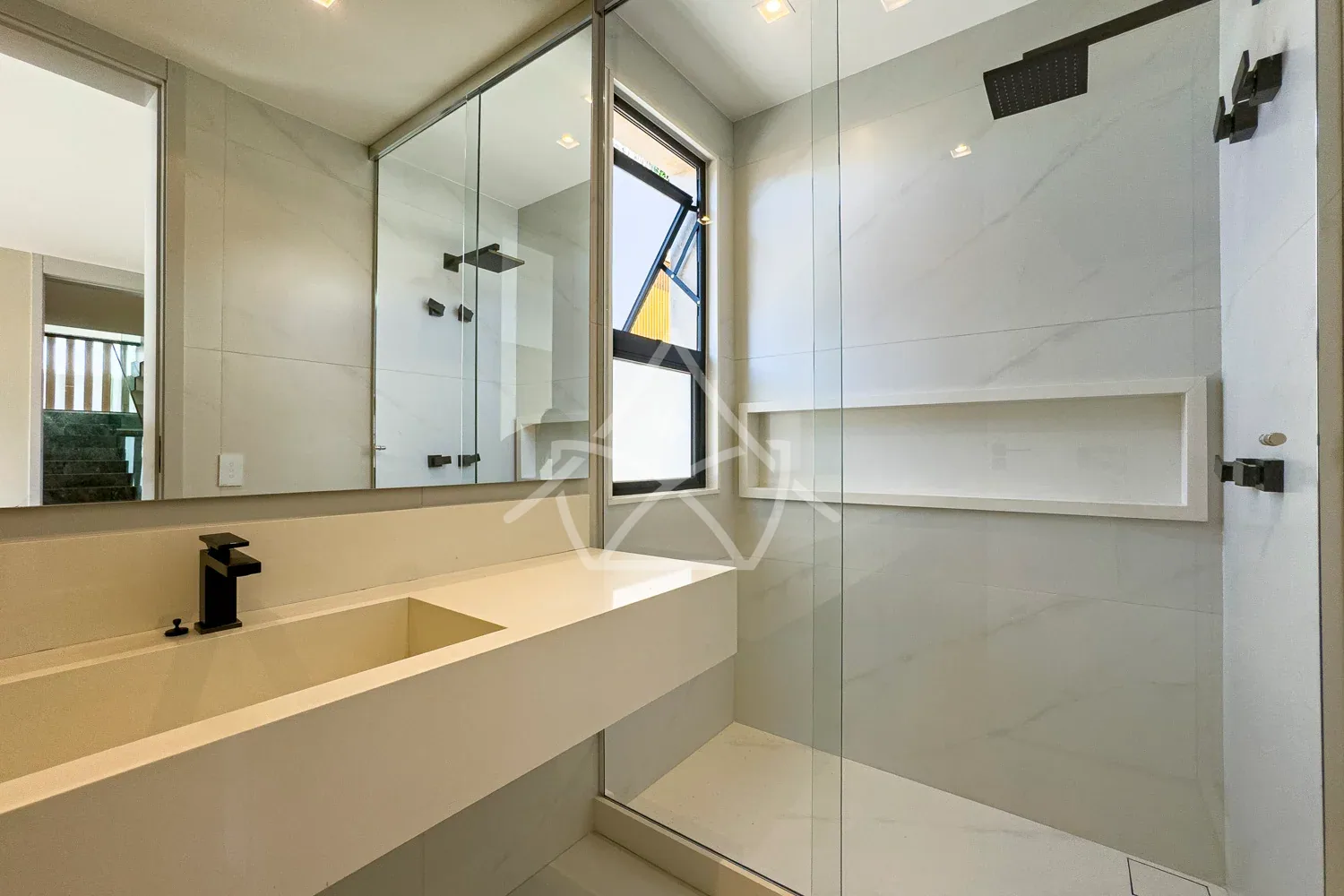 Casa de 3 Andares com Elevador na Barra da Tijuca