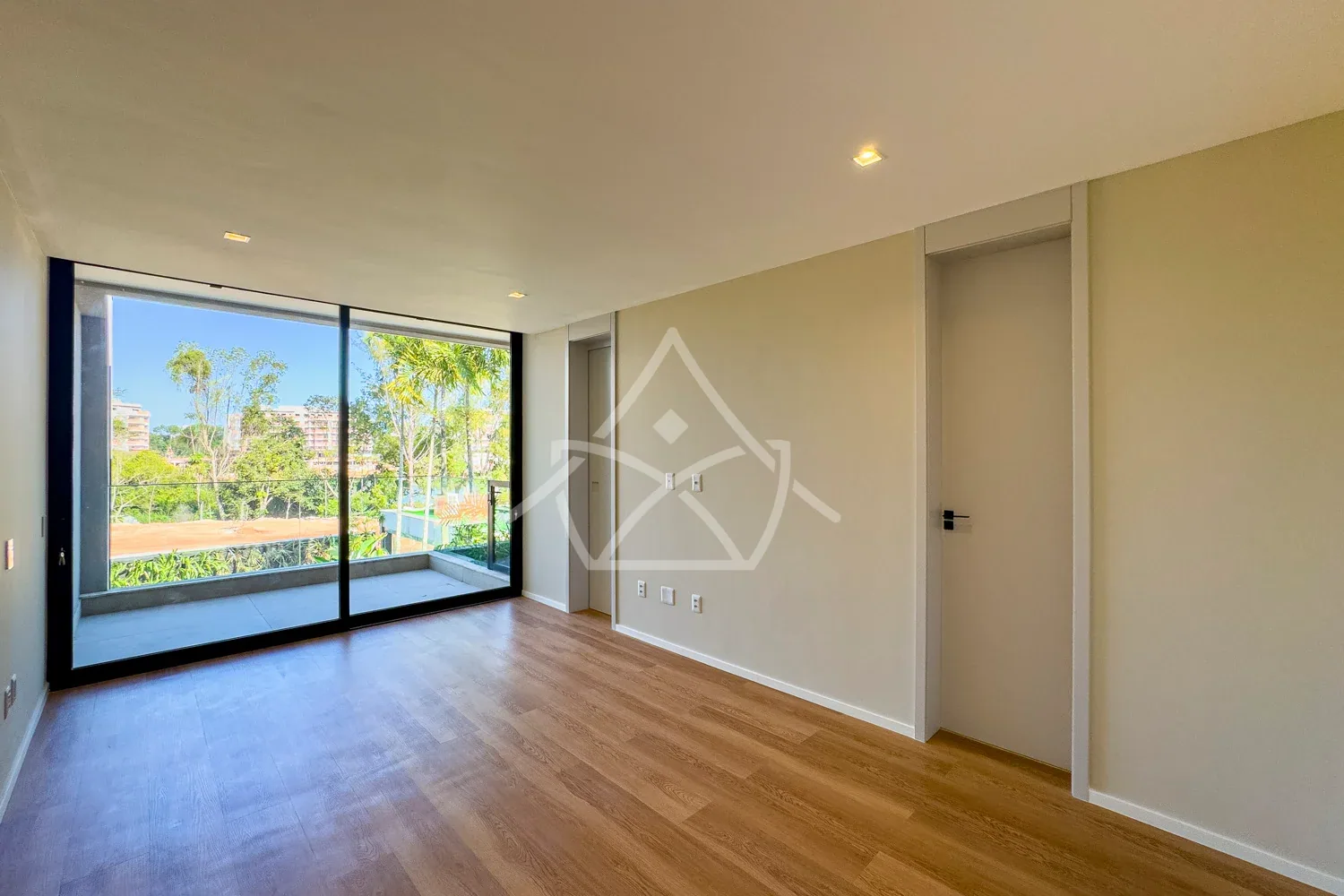 Casa de 3 Andares com Elevador na Barra da Tijuca