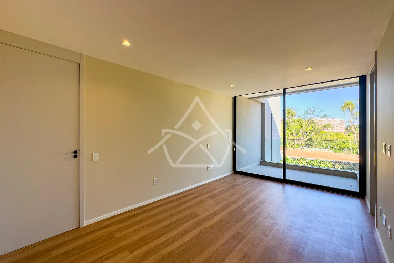 Casa de 3 Andares com Elevador na Barra da Tijuca