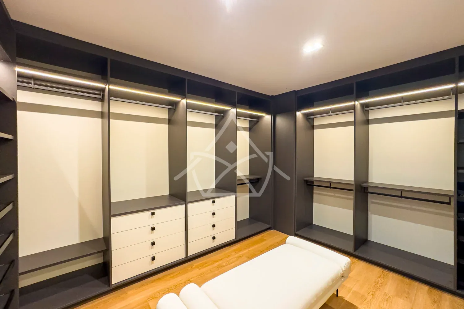 Casa de 3 Andares com Elevador na Barra da Tijuca