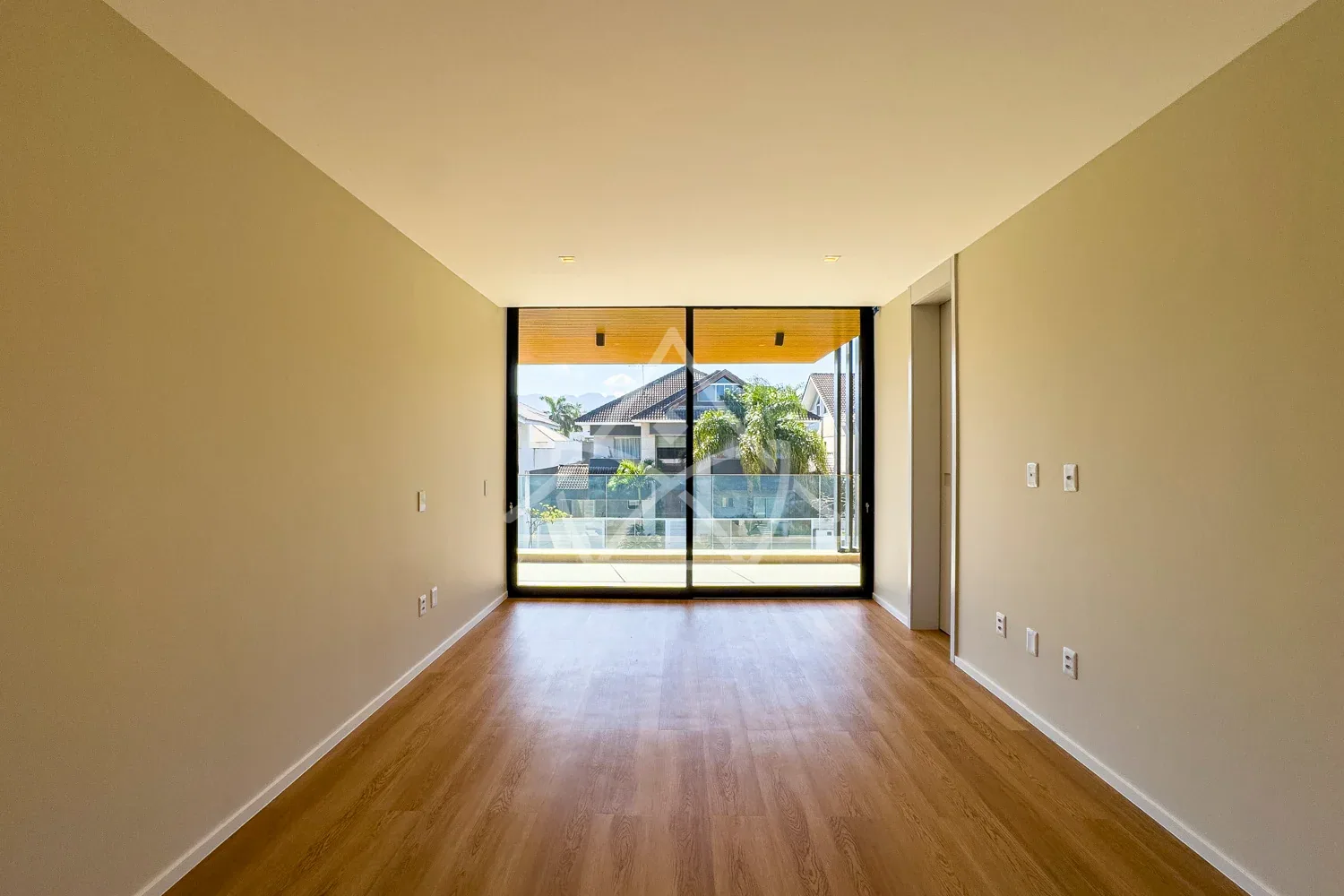 Casa de 3 Andares com Elevador na Barra da Tijuca