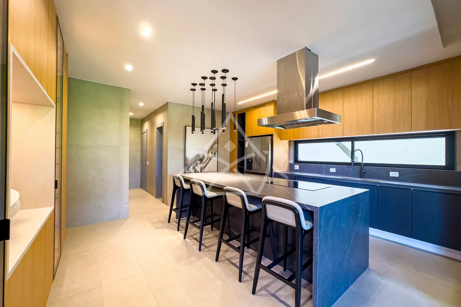 Casa de 3 Andares com Elevador na Barra da Tijuca