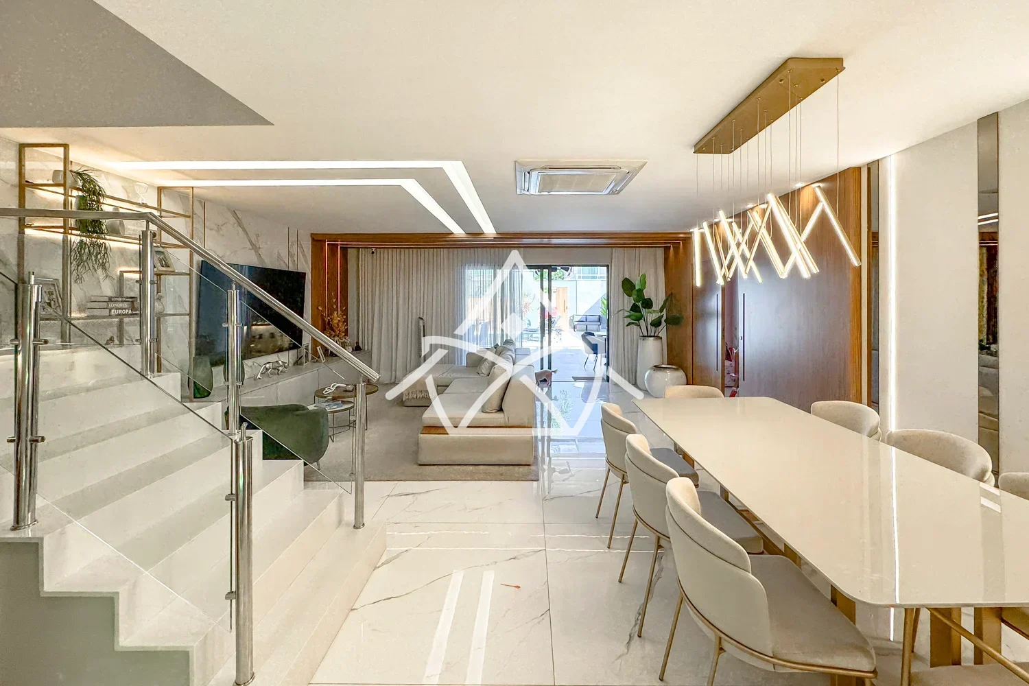 Casa com Energia Solar no Riviera Del Sol no Recreio dos Bandeirantes